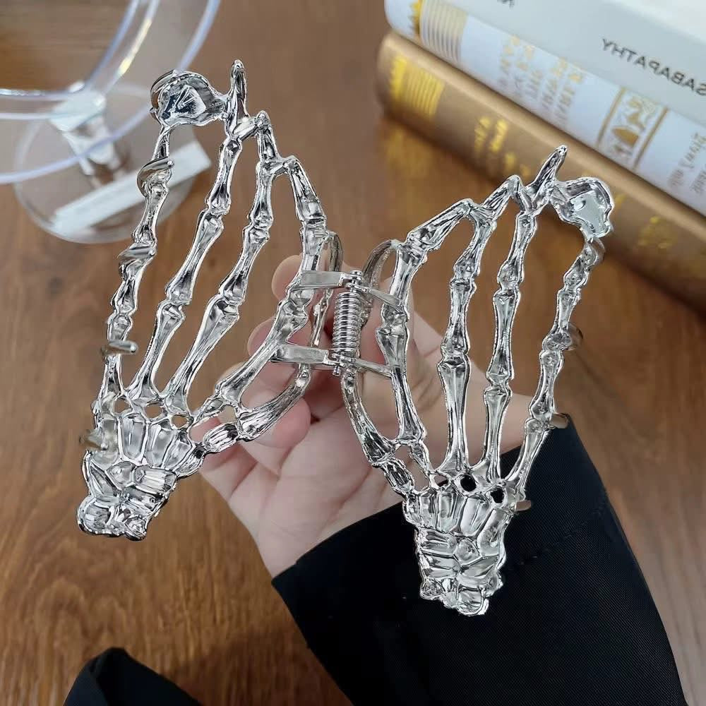 Skeleton Claw Clip