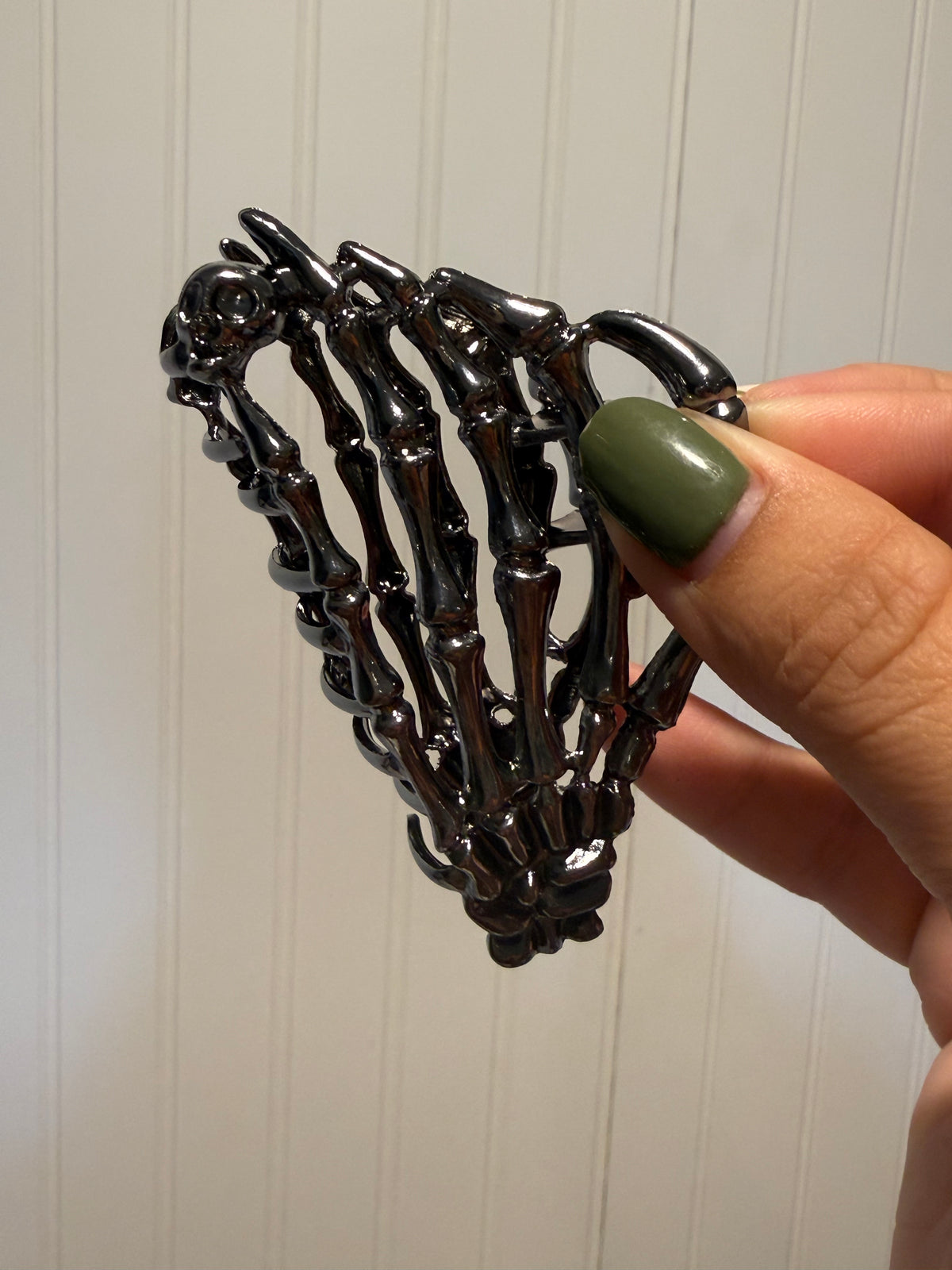 Halloween Skeleton Claw Clip