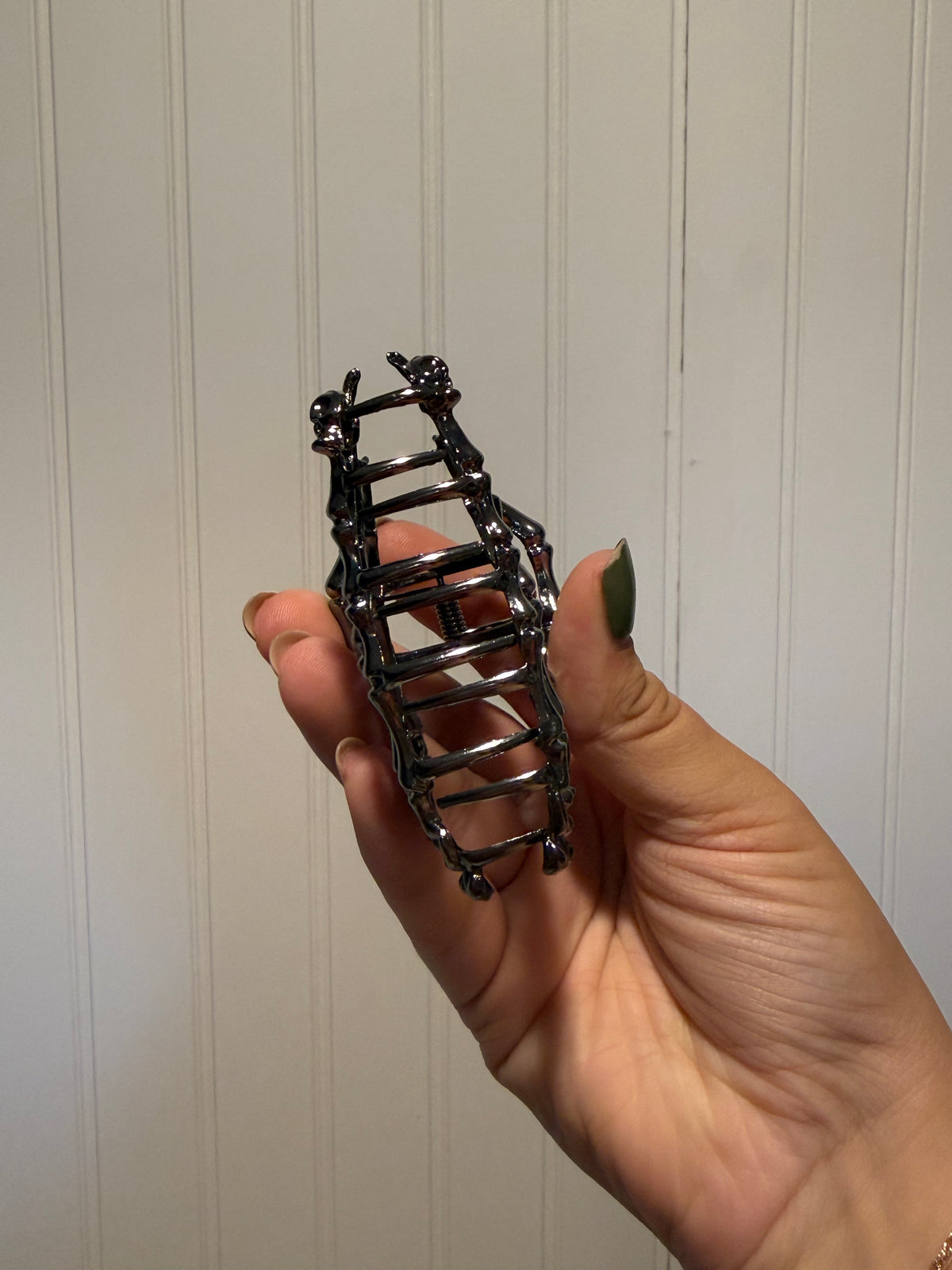 Halloween Skeleton Claw Clip
